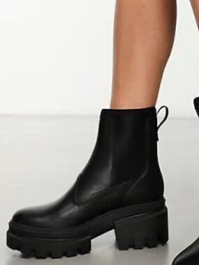 Timberland Everleigh Chelsea Boots